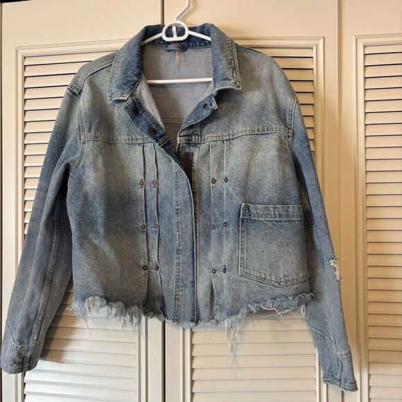Free People Dillon Denim Jacket Size Medium - Picture 4 of 9
